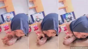 Hijab Cantik Wajah Polos Doyan Nyepong Kontol Sampe Tenggorokan