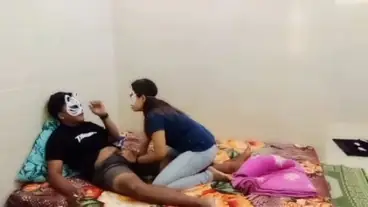 Istri Malam Jumat Pengen Ngewe Brutal Memek Basah Kuyup