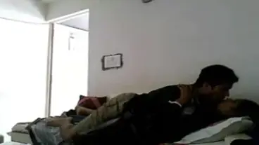 Tante Girang Cantik Mesum Live Streaming Ngentot Brutal Becek